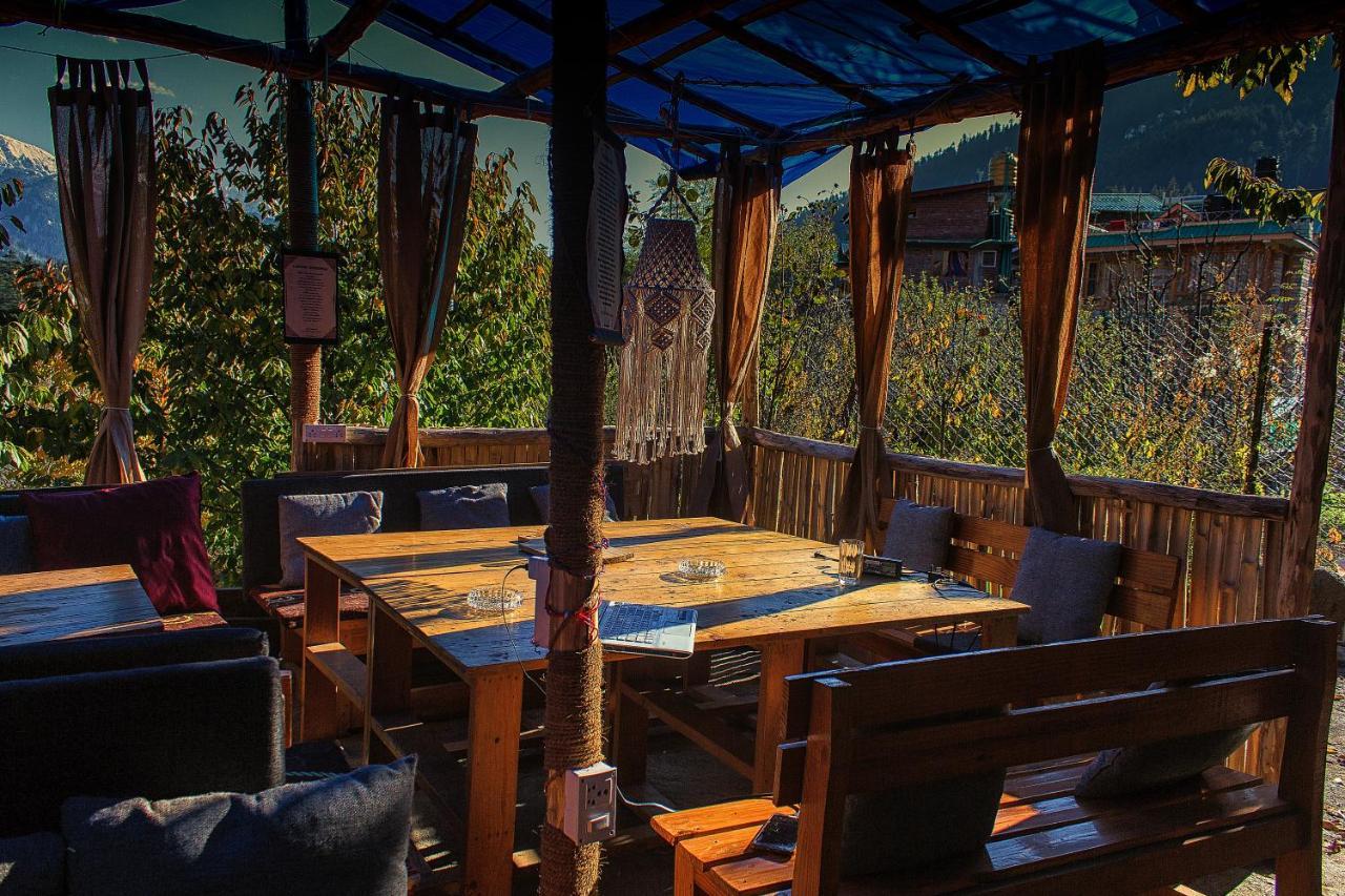 Yolo Backpackers - Manali Hostel Exterior photo
