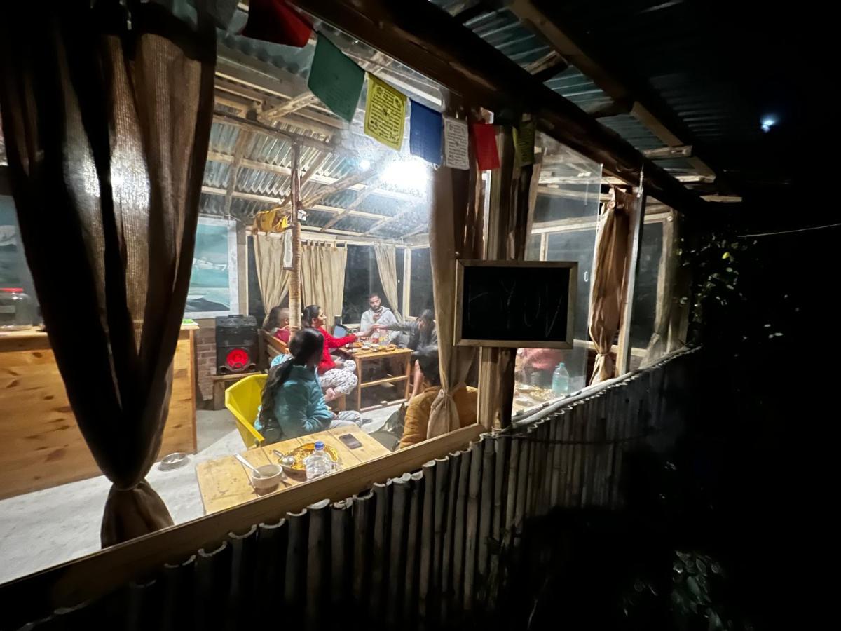 Yolo Backpackers - Manali Hostel Exterior photo