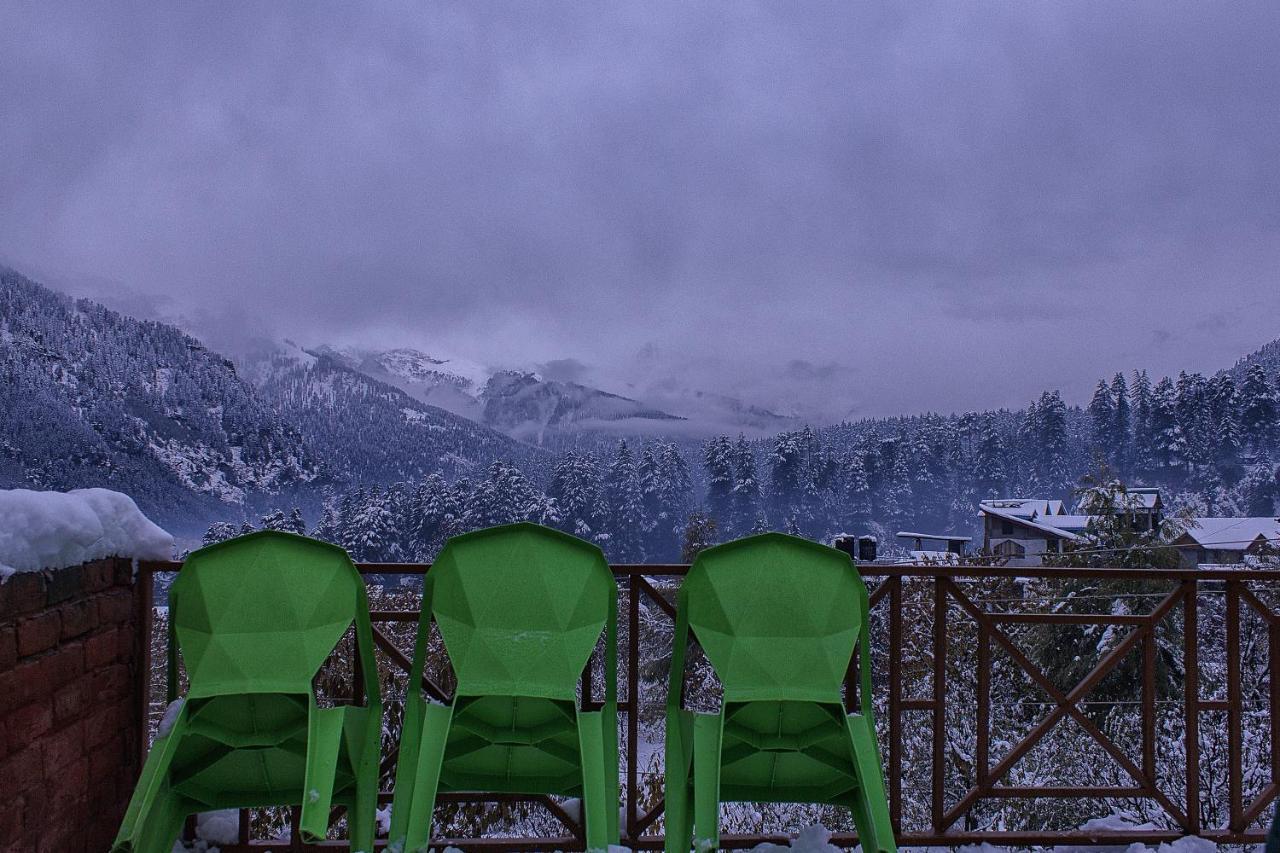 Yolo Backpackers - Manali Hostel Exterior photo